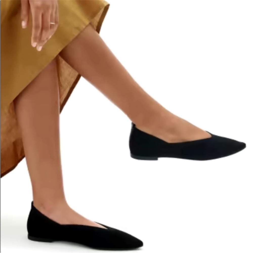 Everlane Perforated Knit Pointed Toe Flat Size 8 Black